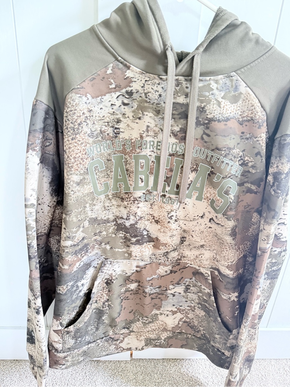 Cabela's Men's Camo Crewneck Hoodie in Olive and Tan